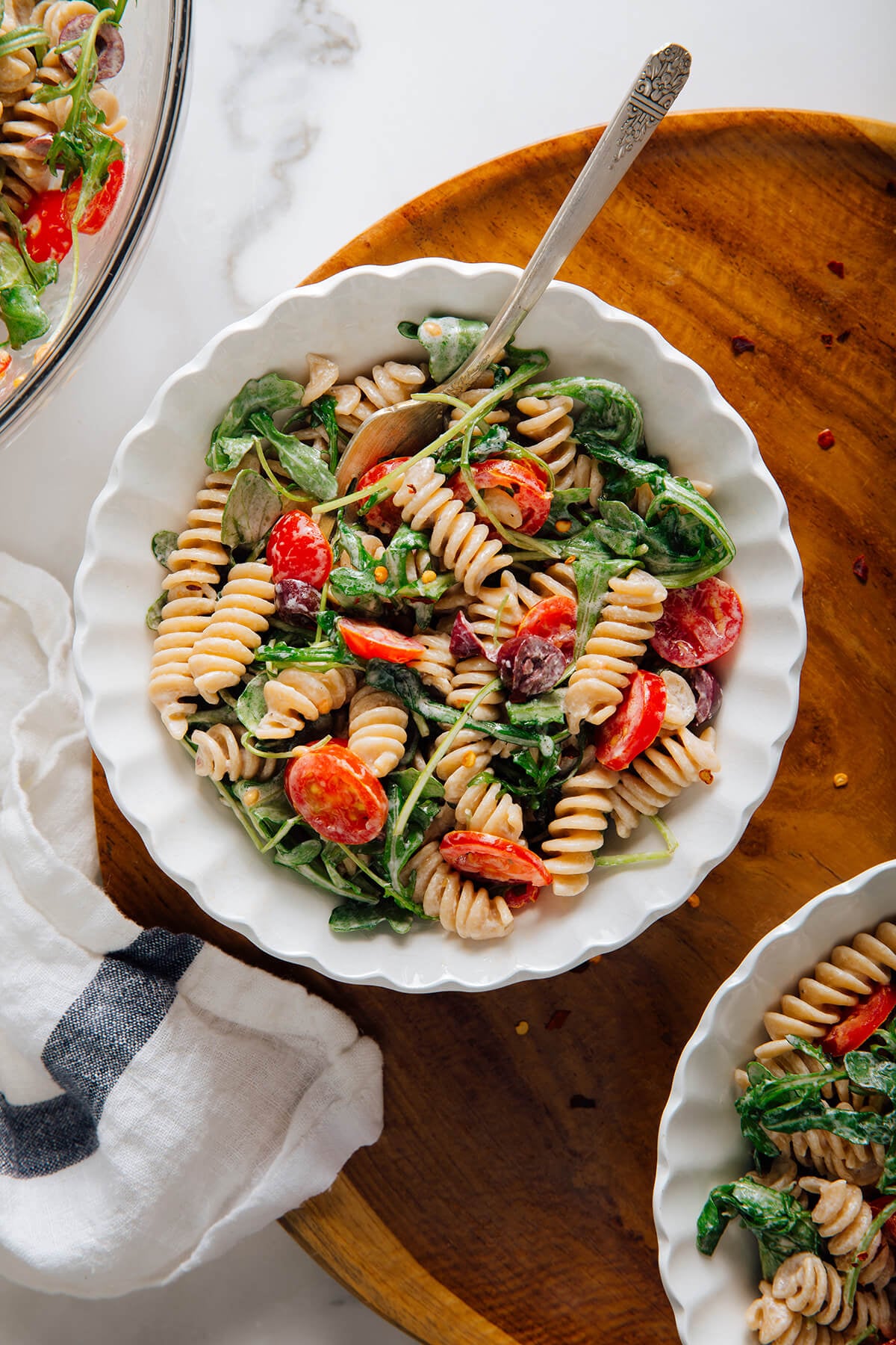 arugula pasta salad with goat cheese
