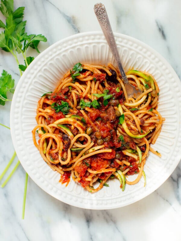 vegan spaghetti alla puttanesca